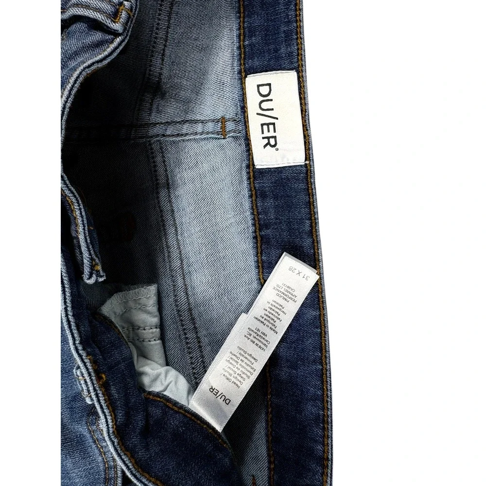 DU/ER Performance Jeans Mens 31x28 Blue Denim Washed Rugged Relaxed Straight Leg